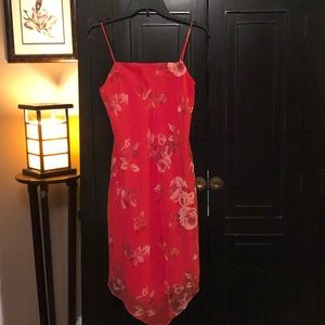 Red, flowery, sleeveless dress